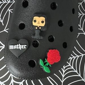 Halloween Morticia Addams Shoe Charm Set